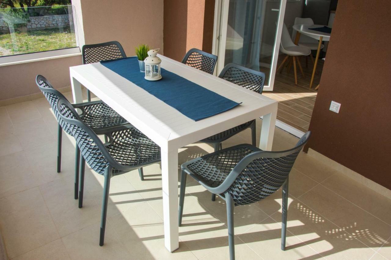 Apartments Melody Mandre Exterior foto
